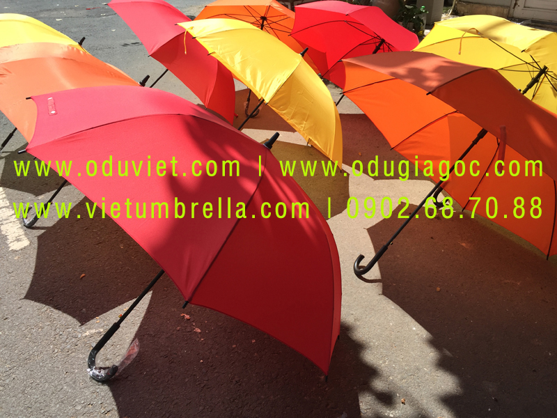 xưởng sản xuất ô dù cầm tay in logo quảng cáo